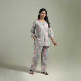 Sanganeri Floral Printed Cotton Night Suit for Women 13