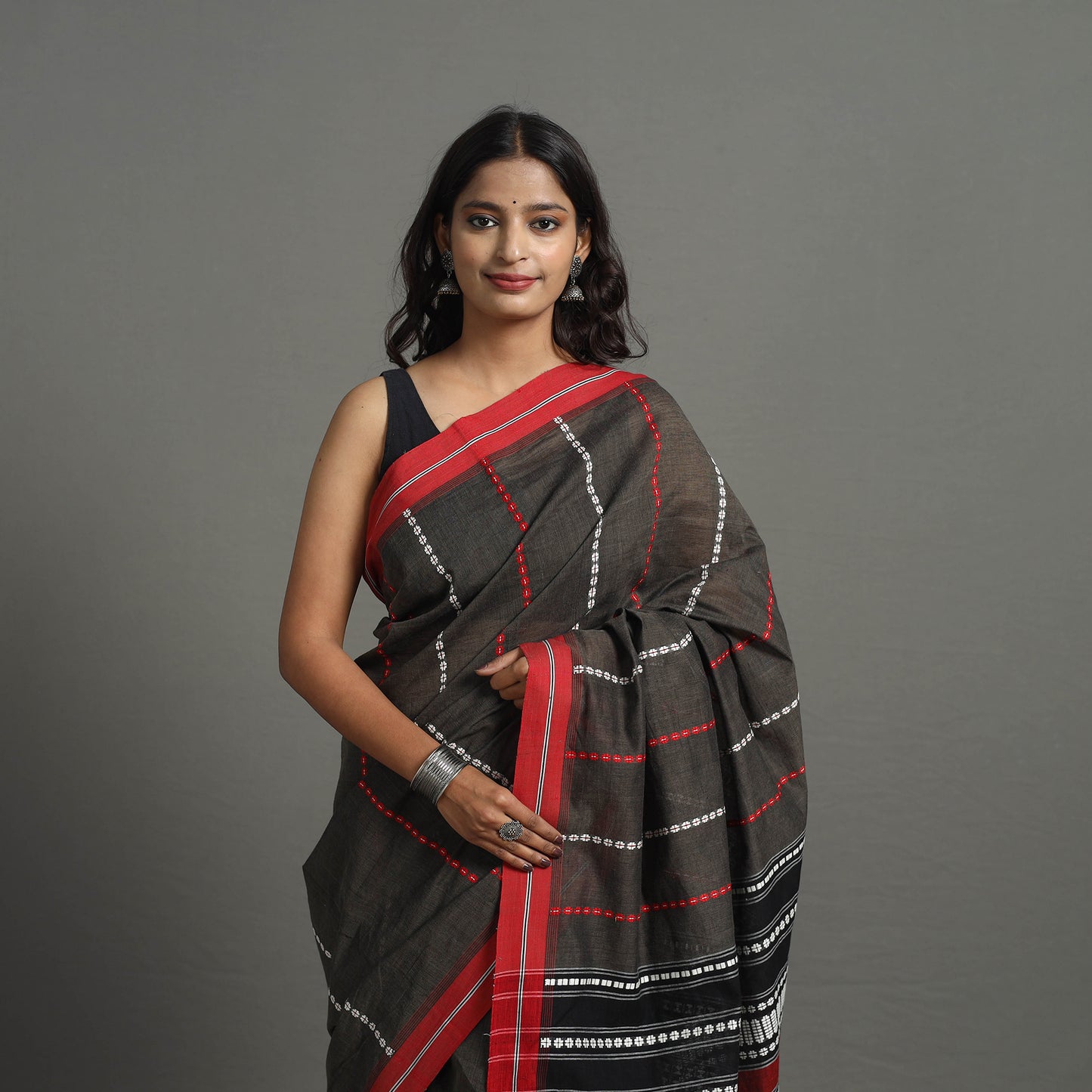 Grey - Bengal Handwoven Cotton Begampuri Saree 05