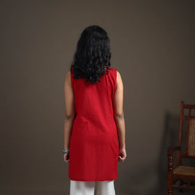 Jacquard Cotton Sleeveless Short Kurta for Women 39