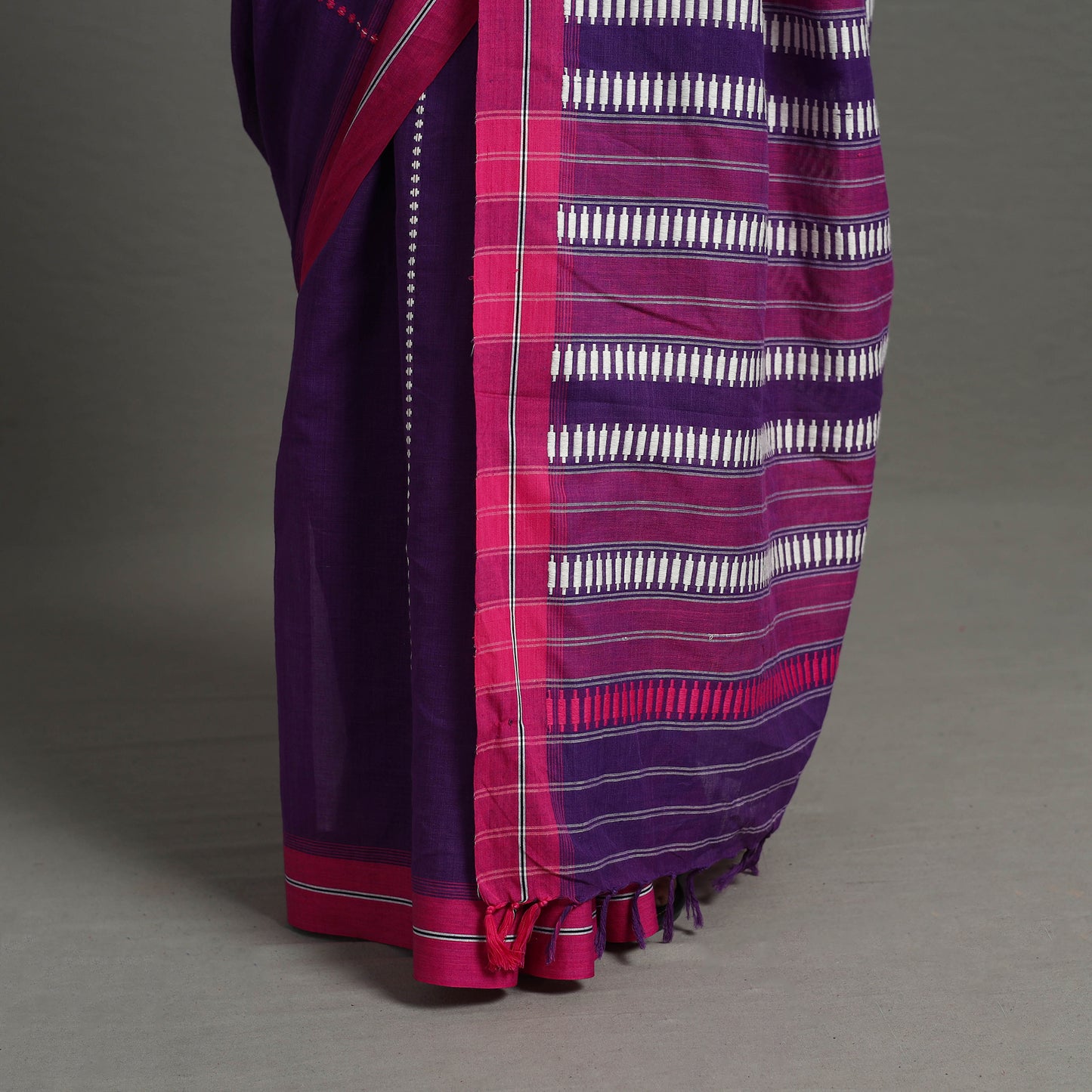 Purple - Bengal Handwoven Cotton Begampuri Saree 10