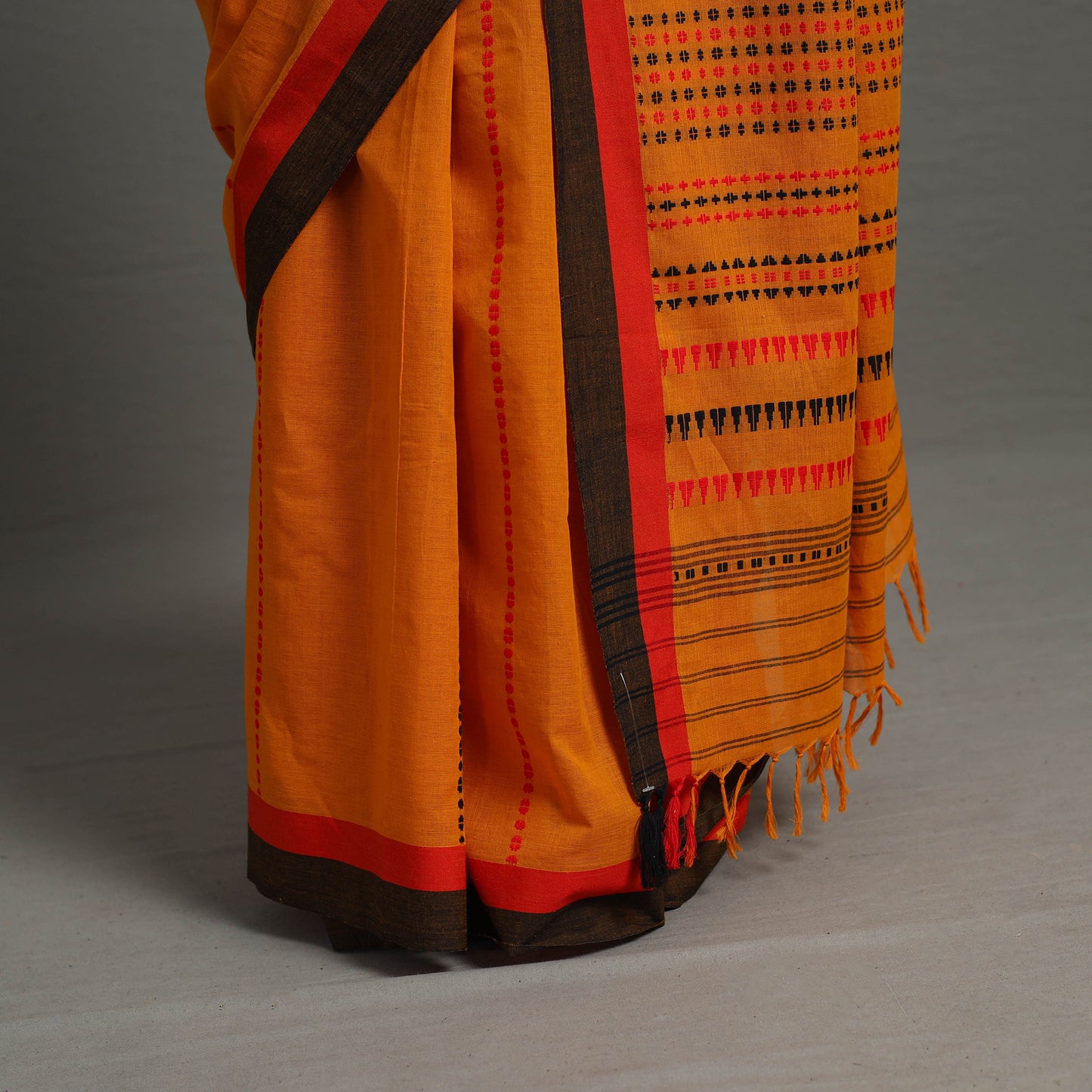 Orange - Bengal Handwoven Cotton Begampuri Saree 11