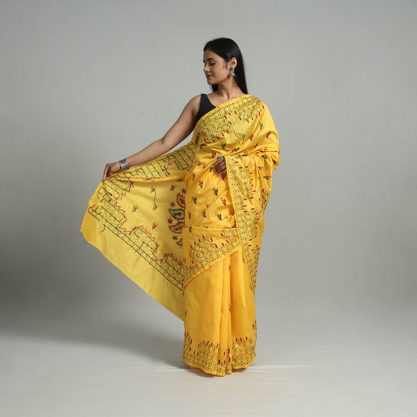 Yellow - Handcrafted Bengal Nakshi Kantha Work Silk Saree 37