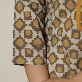 Buy Akola Hand Block Printed Cotton Straight Kurta with Kutch Embroidery Patchwork 30 Online at iTokri.com