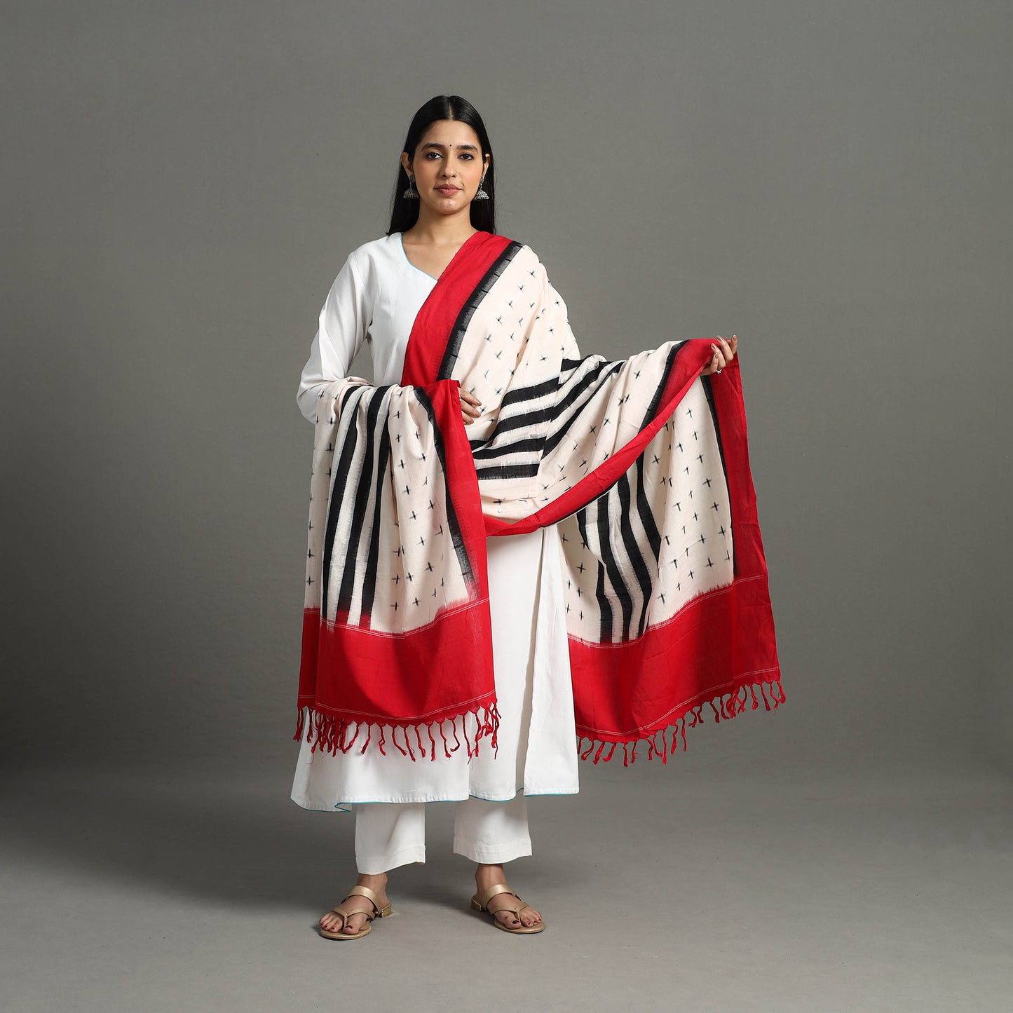 Handloom Cotton Pochampally Ikat Dupatta with Tassels 51