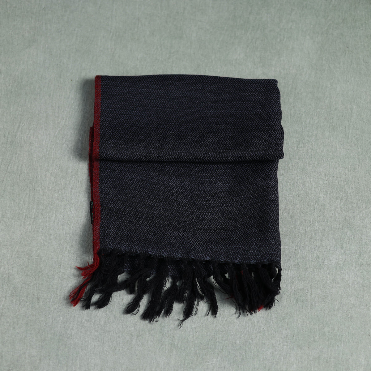 Black - Kumaun Handwoven Pure Merino Wool Scarf 202