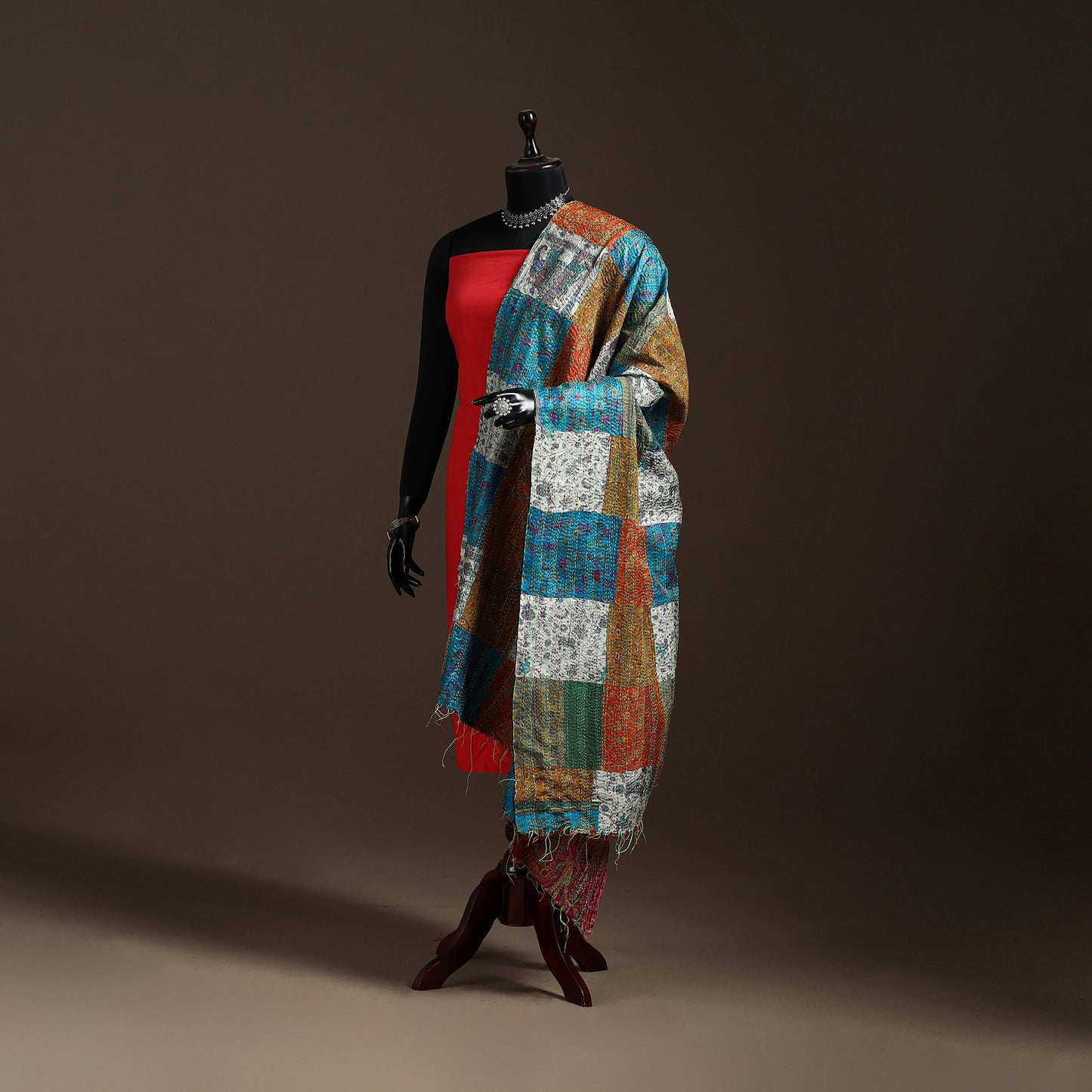 Bengal Hand Embroidery Patchwork Reversible Silk Kantha Dupatta 63