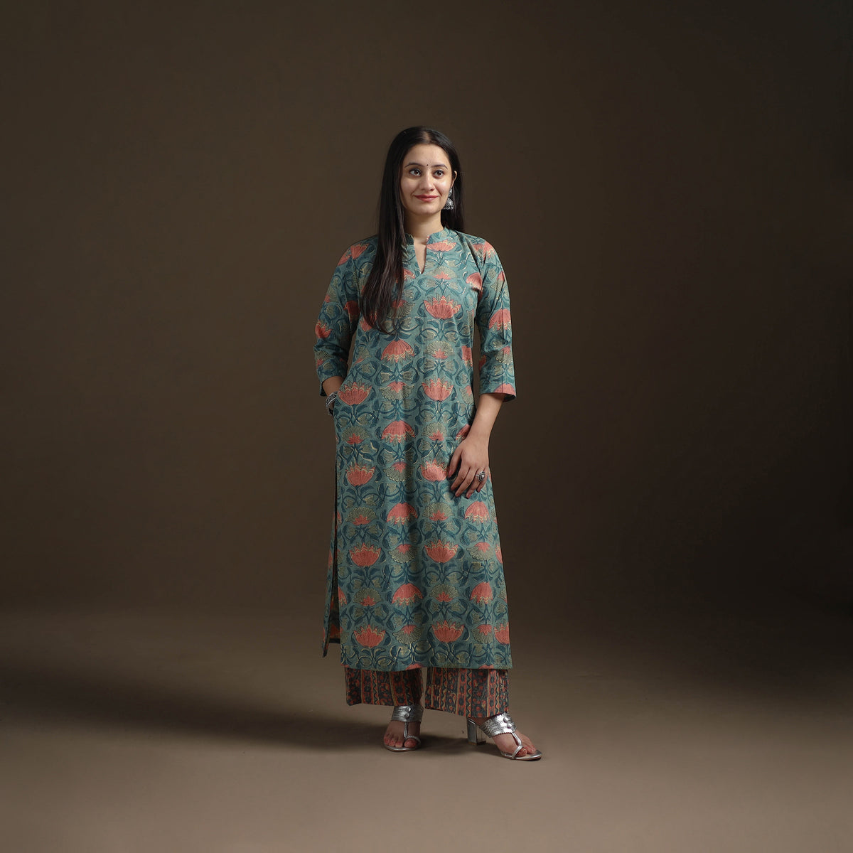 Sanganeri Floral Print Cotton Suit Set with Applique Dupatta for Women 04