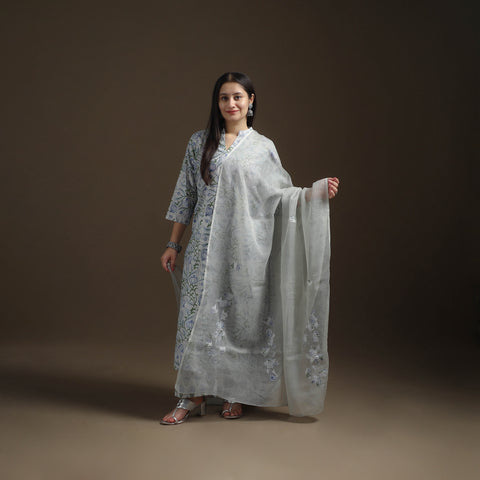 Sanganeri Floral Print Cotton Suit Set with Applique Dupatta for Women 03
