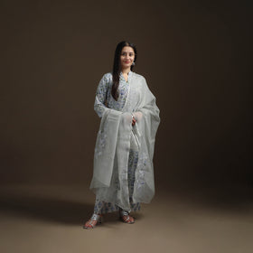 Sanganeri Floral Print Cotton Suit Set with Applique Dupatta for Women 03