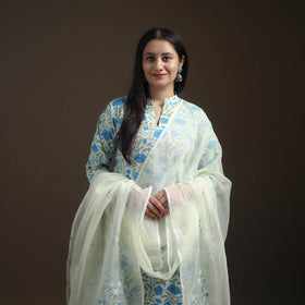 Sanganeri Floral Print Cotton Suit Set with Applique Dupatta for Women 02