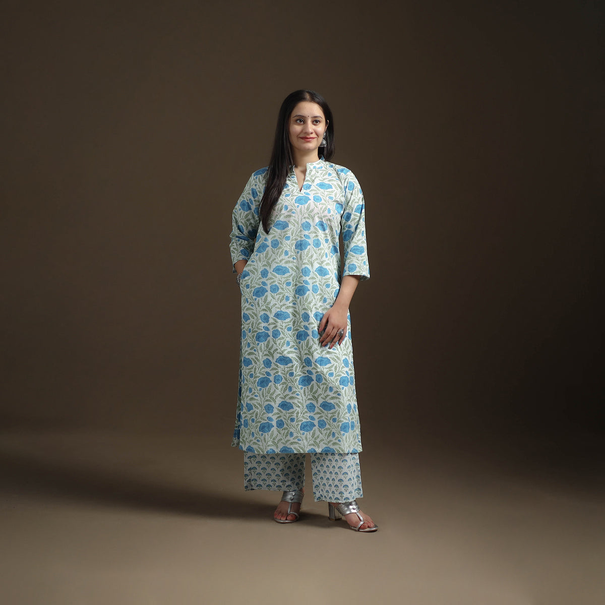 Sanganeri Floral Print Cotton Suit Set with Applique Dupatta for Women 02