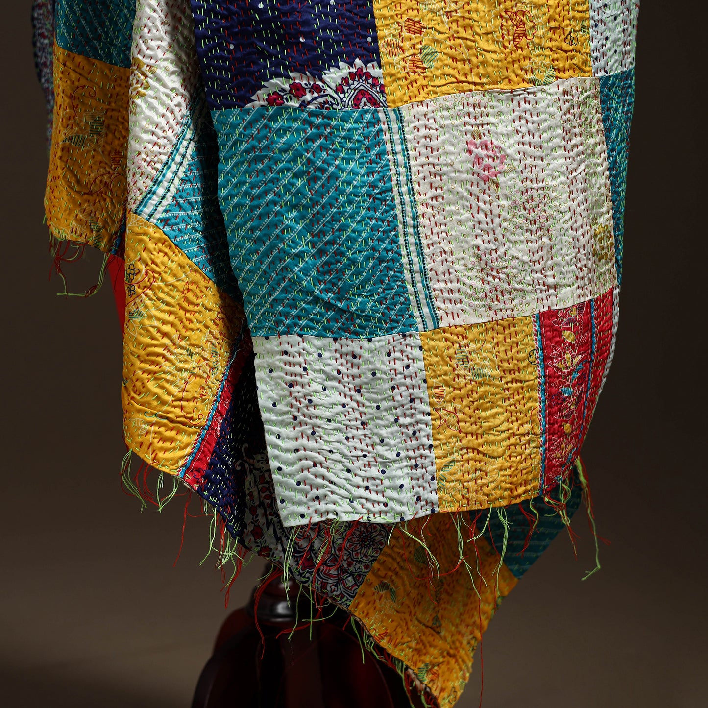 Bengal Hand Embroidery Patchwork Reversible Silk Kantha Dupatta 71