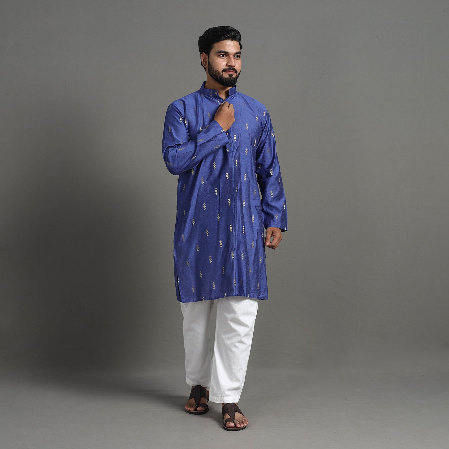 Zari Buti Spun Dupion Viscose Silk Plain Men Kurta 02