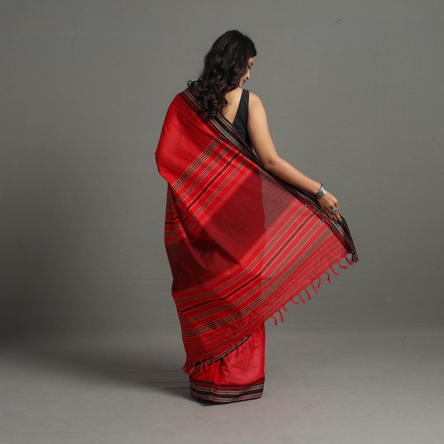 Red - Bengal Handwoven Cotton Stripes Begampuri Saree 27