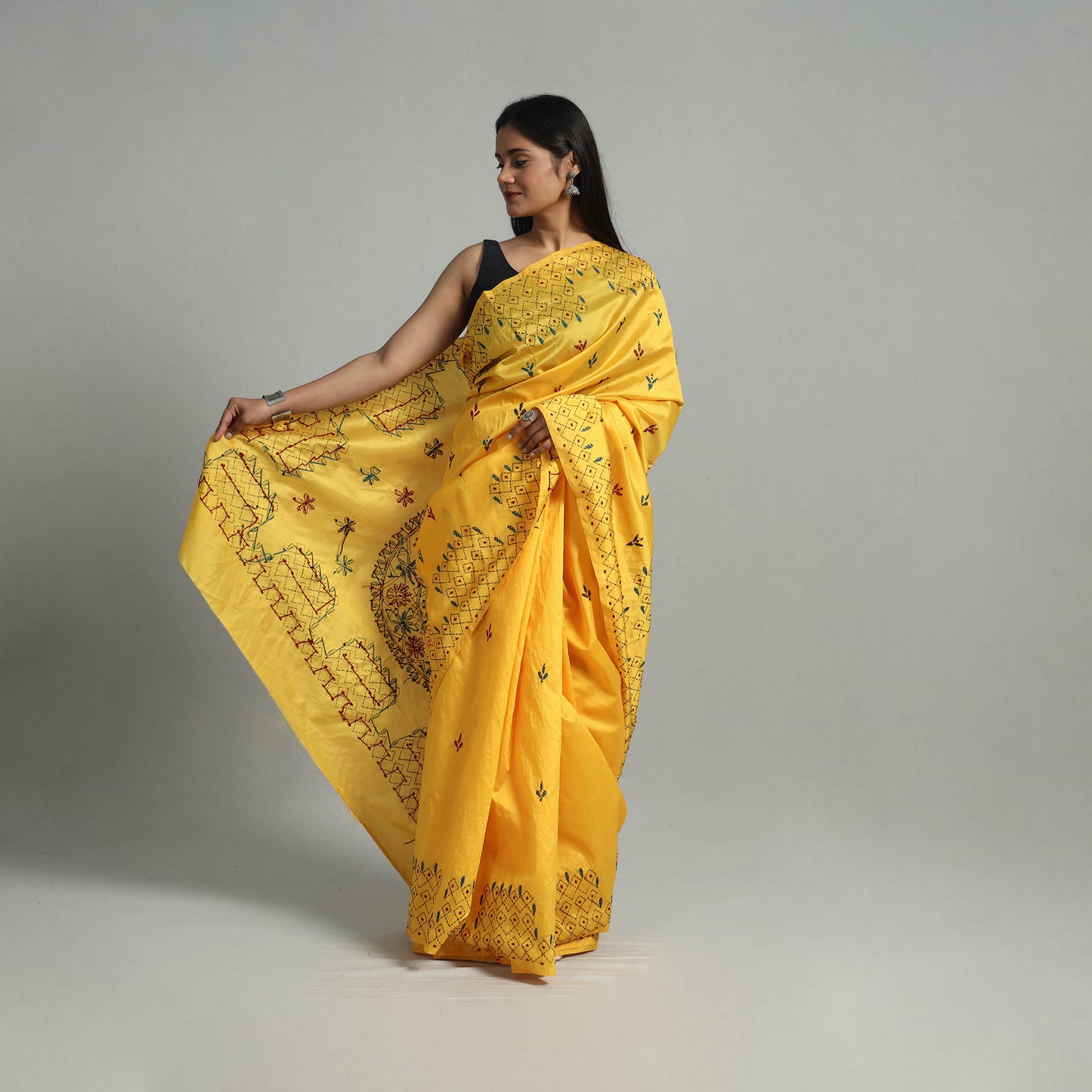 Yellow - Handcrafted Bengal Nakshi Kantha Work Silk Saree 52