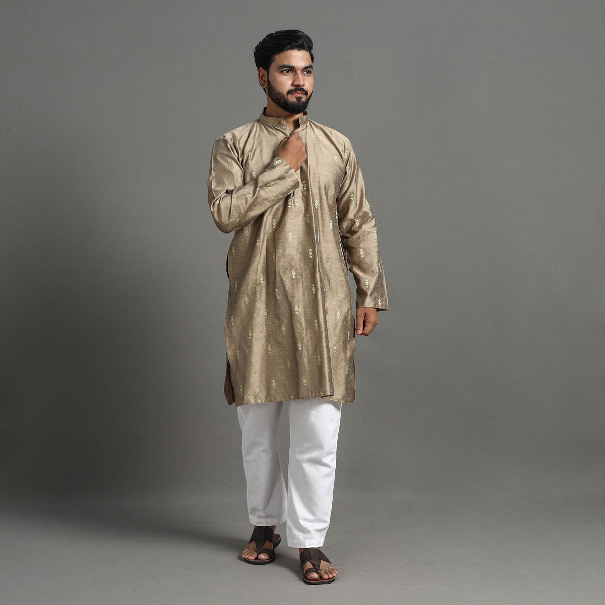 Zari Buti Spun Dupion Viscose Silk Plain Men Kurta 06