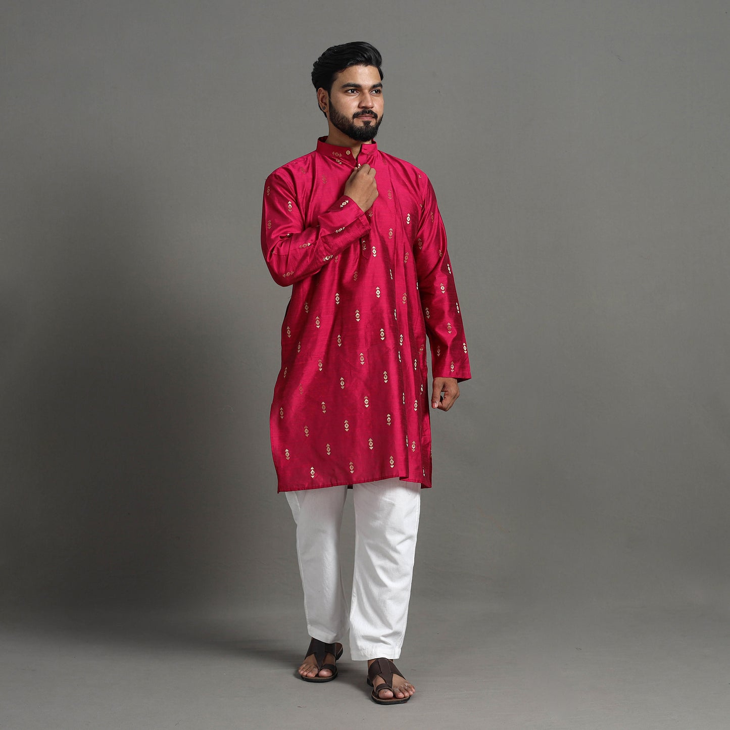 Zari Buti Spun Dupion Viscose Silk Plain Men Kurta 01