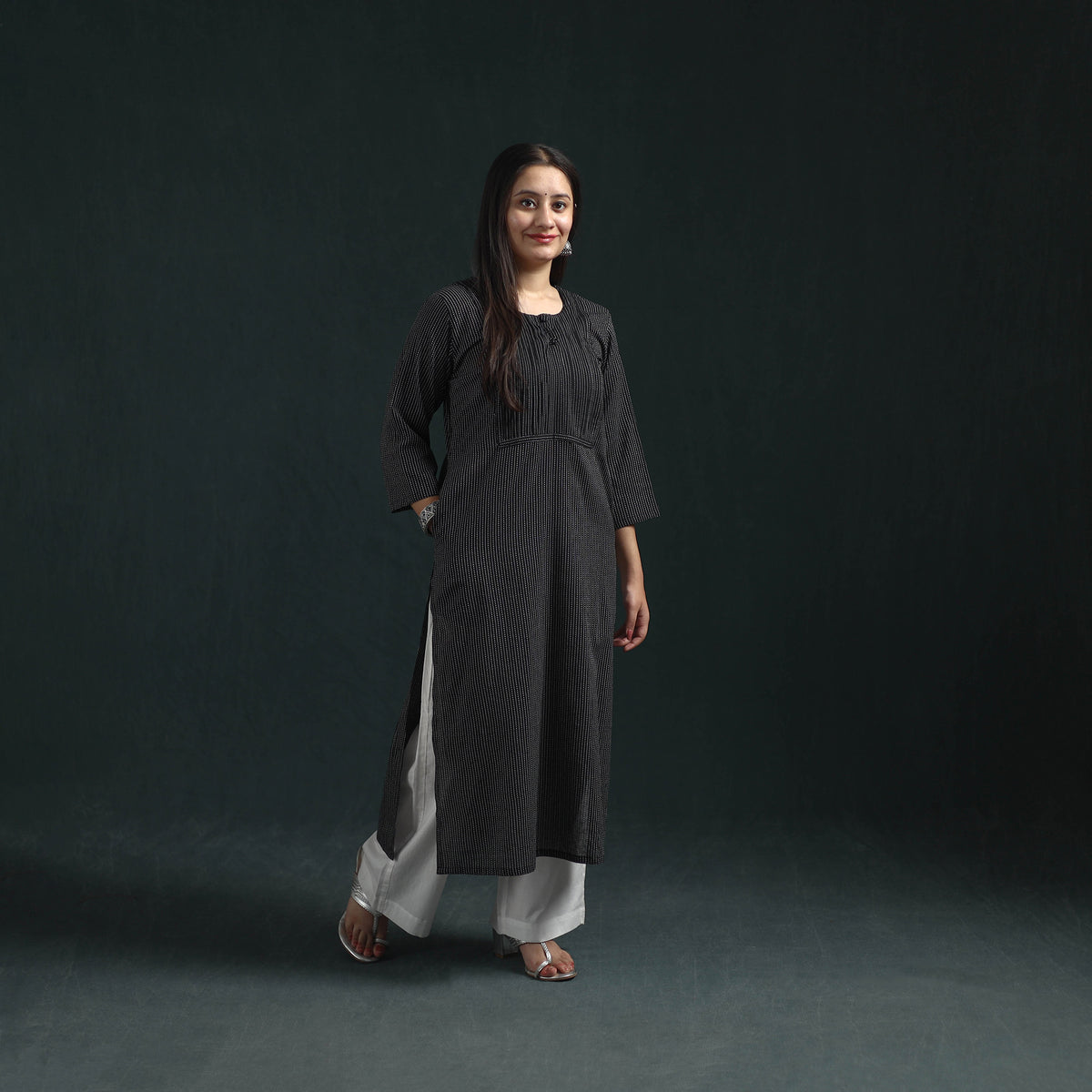 Plain Running Stitch Pintuck Cotton Straight Long Kurta for women 04