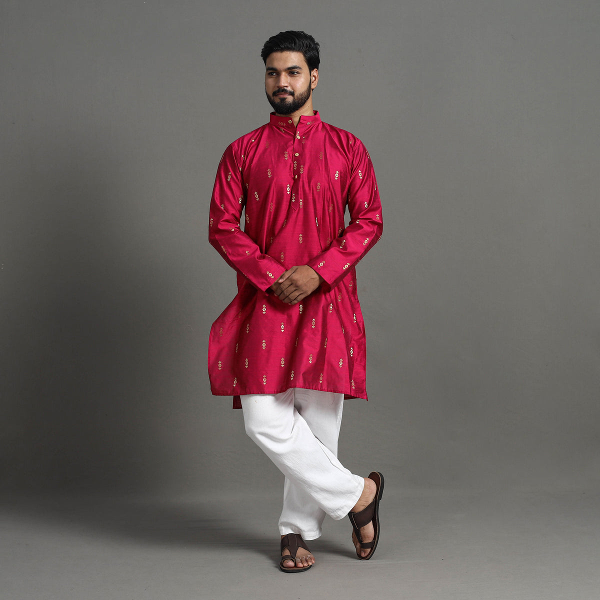 Zari Buti Spun Dupion Viscose Silk Plain Men Kurta 01