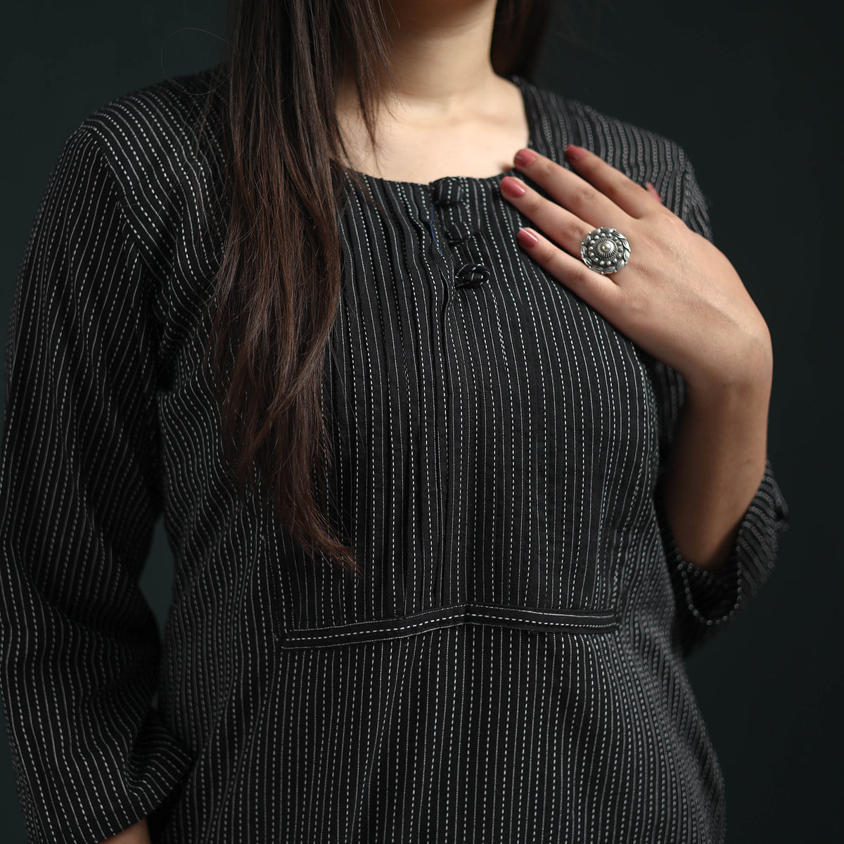 Plain Running Stitch Pintuck Cotton Straight Long Kurta for women 04