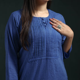 Plain Running Stitch Pintuck Cotton Straight Long Kurta for women 03