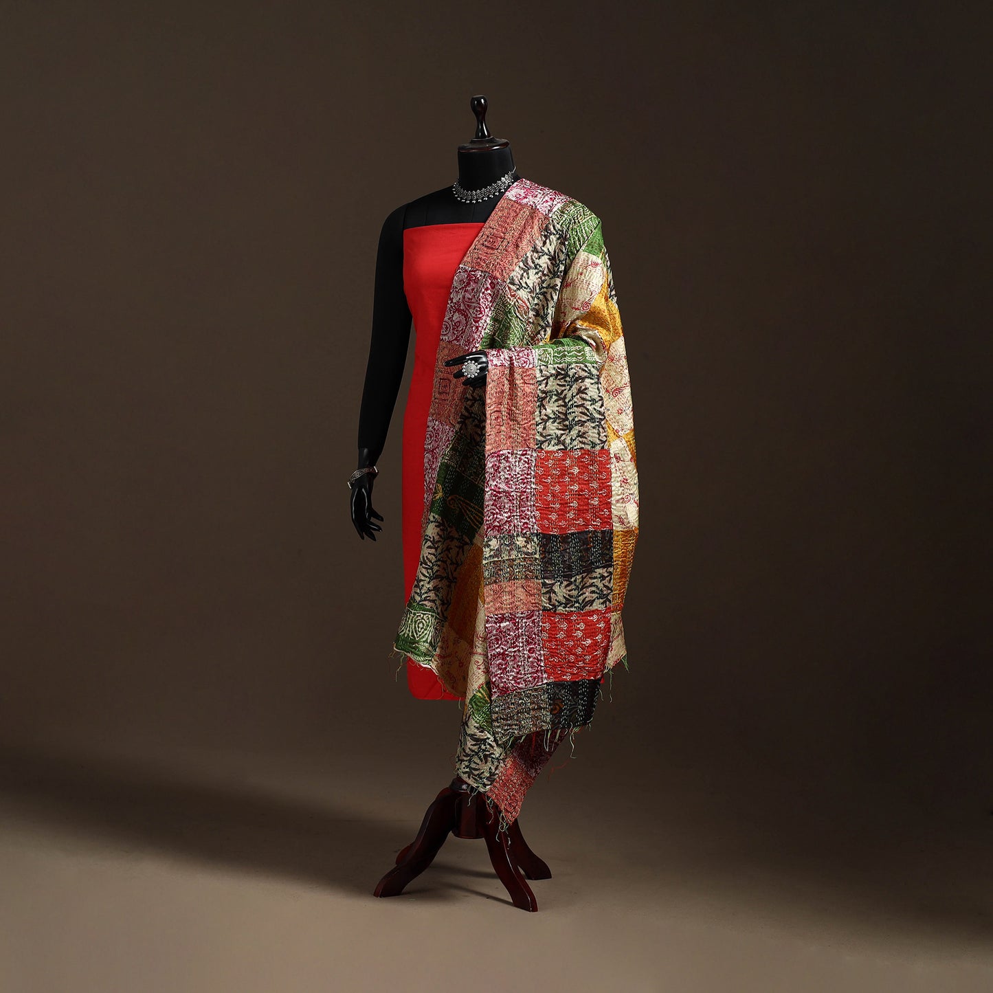 Bengal Hand Embroidery Patchwork Reversible Silk Kantha Dupatta 89