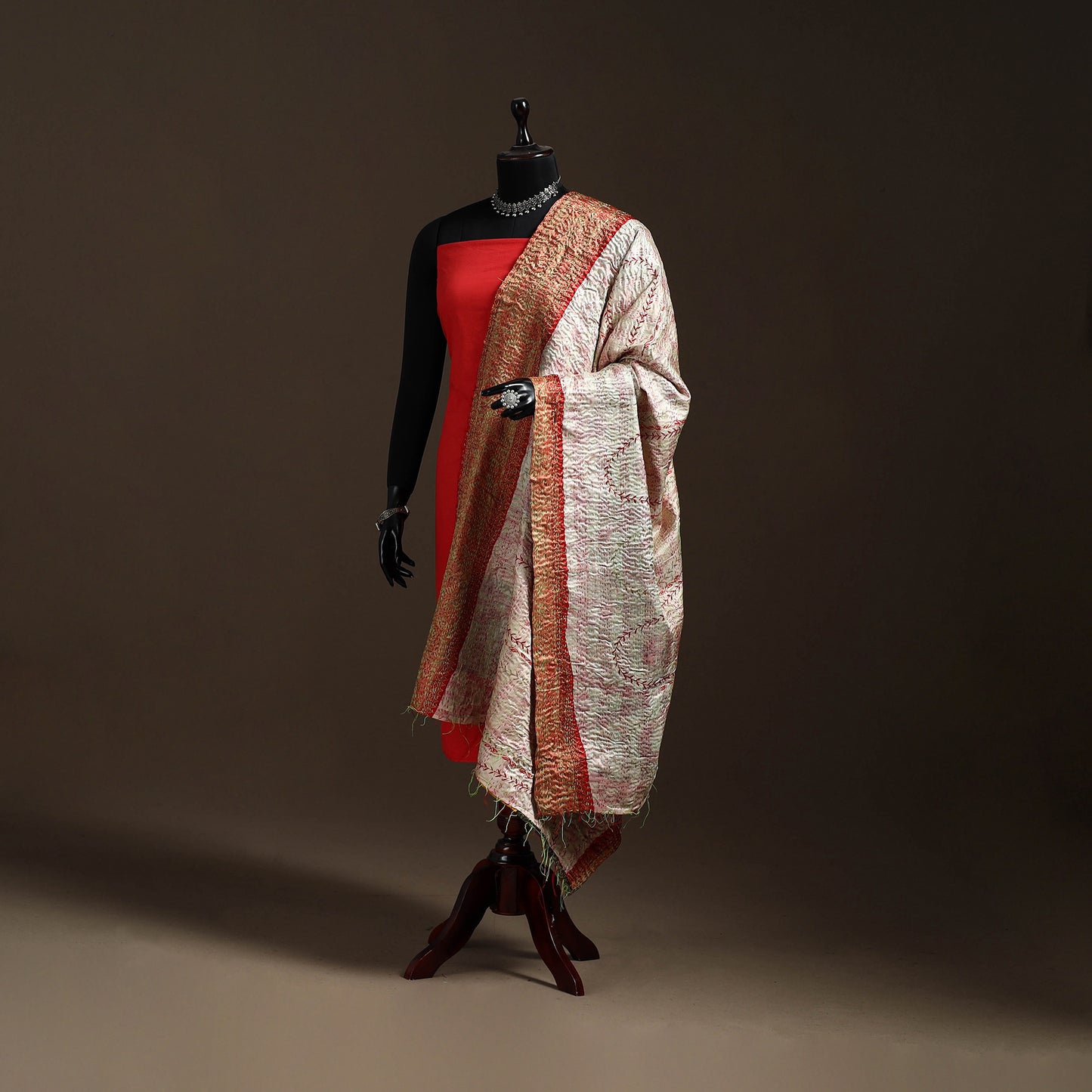 Bengal Hand Embroidery Patchwork Reversible Silk Kantha Dupatta 89