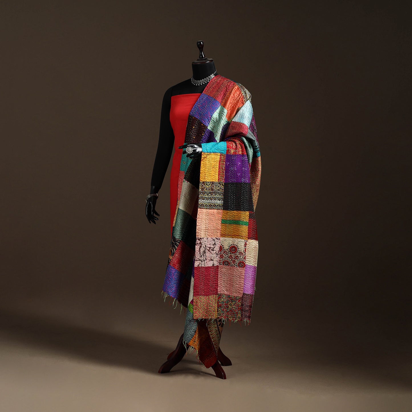 Bengal Hand Embroidery Patchwork Reversible Silk Kantha Dupatta 95