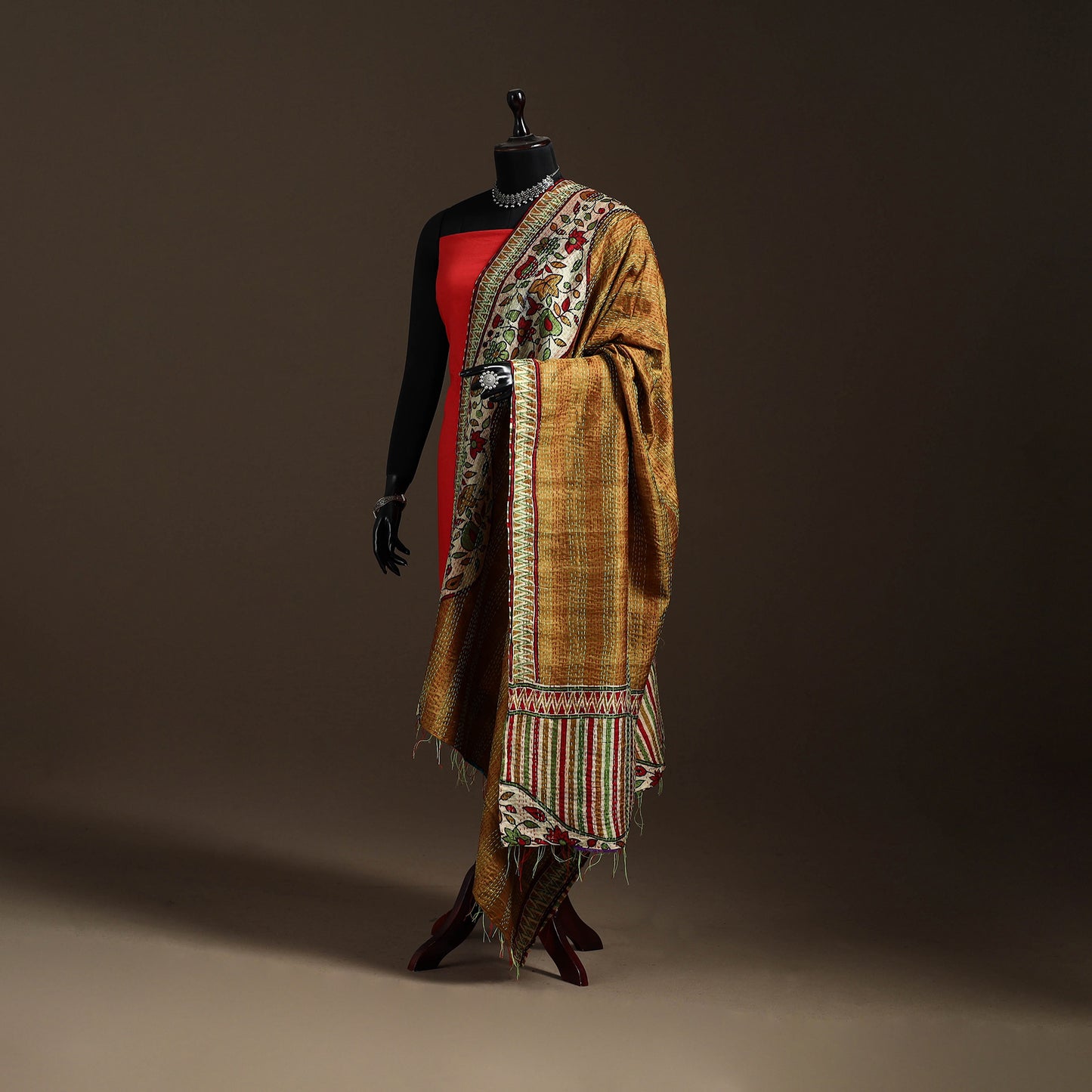 Bengal Hand Embroidery Patchwork Reversible Silk Kantha Dupatta 95