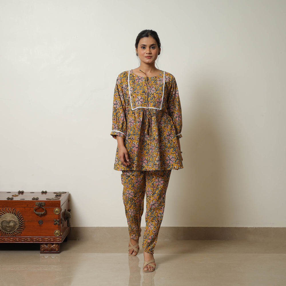 Yellow - Block Printed Cotton Bagru Co-Ord Set with Lace Work 15