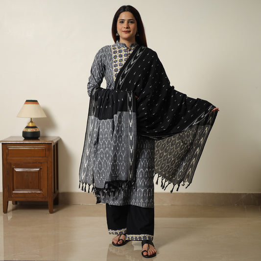 Grey - Pochampally Ikat Weave Cotton Kurta with Palazzo & Dupatta Set 04
