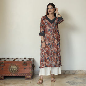 Buy Ajrakh Block Printed Mul Cotton Straight Kurta 12 Online at iTokri.com