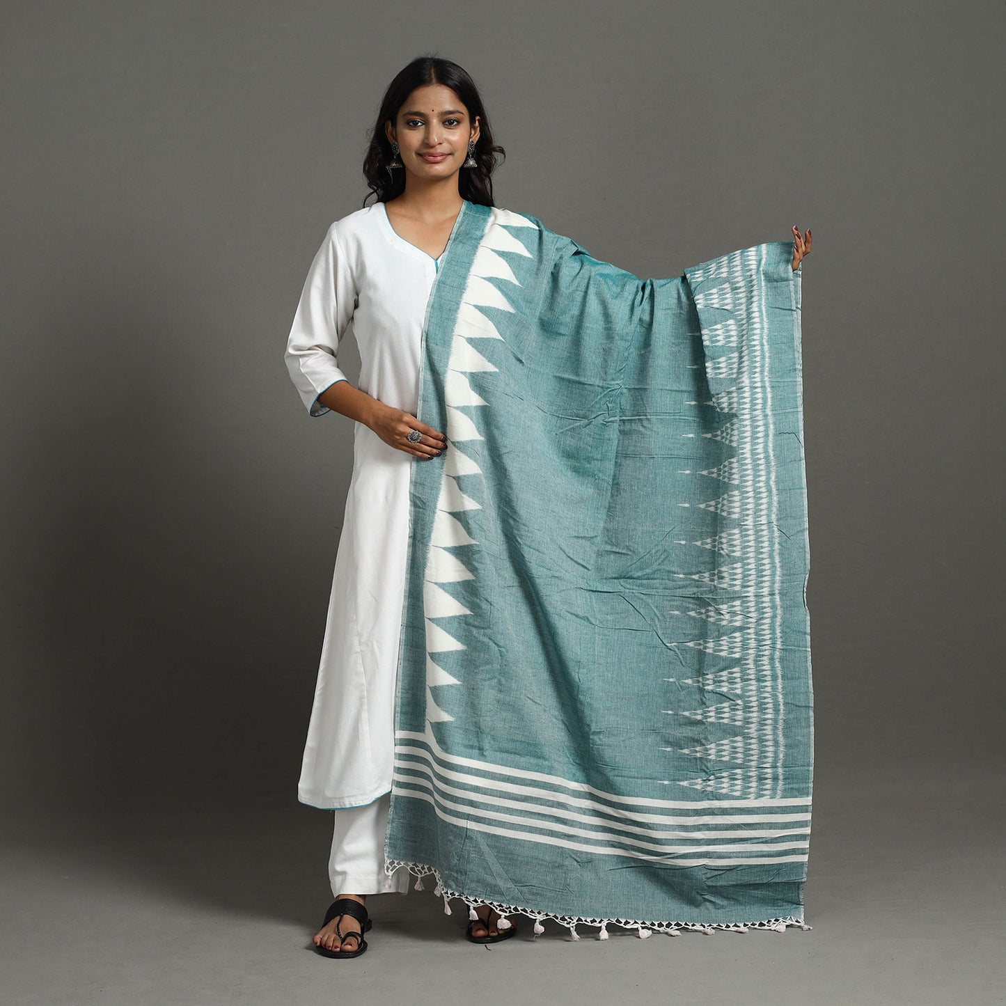 Green - Handloom Cotton Maniabandha Ikat Dupatta 19