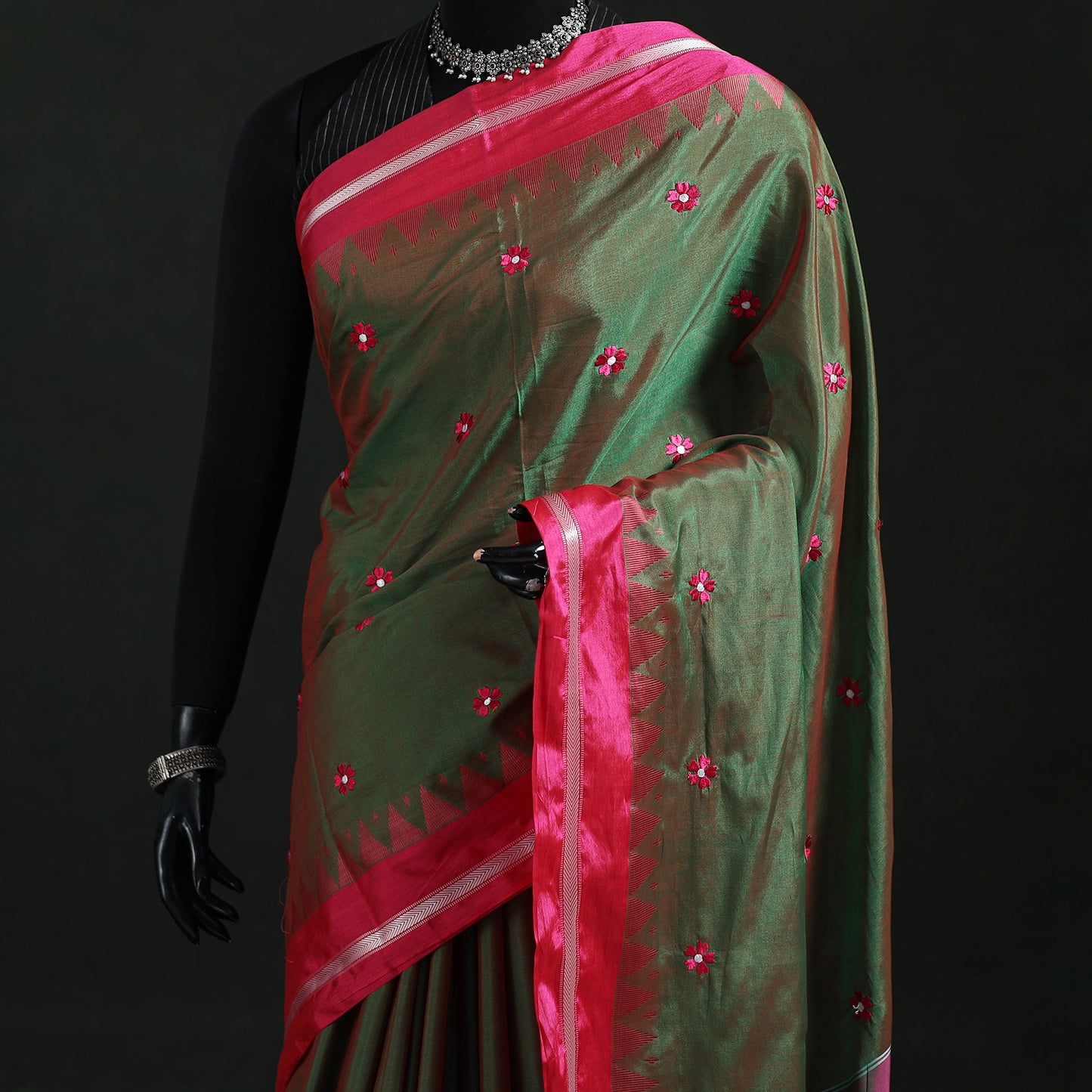 Ilkal Weave Thread Work Silk Cotton Saree with Chikki Paras Border 01