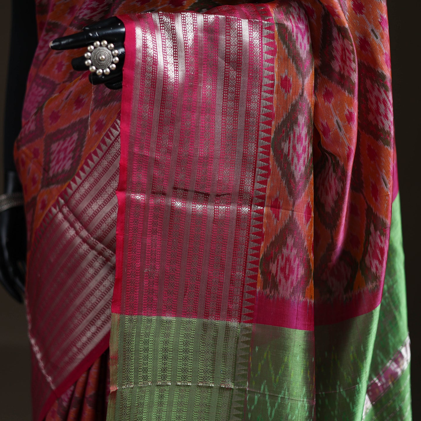 Pink - Traditional Pochampally Ikat Handwoven Pure Silk Pattu Saree with Rudraksha Border 12