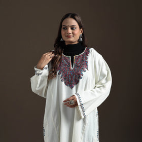Kashmiri Sozni Hand Embroidered Handwoven Merino Wool Pheran 05