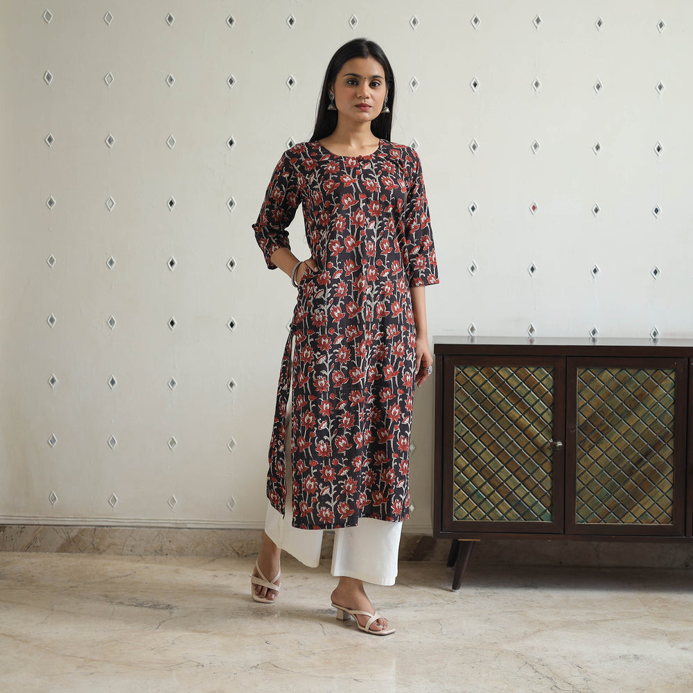 Red - Hand Block Printed Cotton Straight Bagru Kurta 05