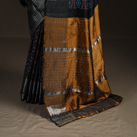 Black - Traditional Pochampally Ikat Handwoven Pure Silk Pattu Saree with Rudraksha Border 18