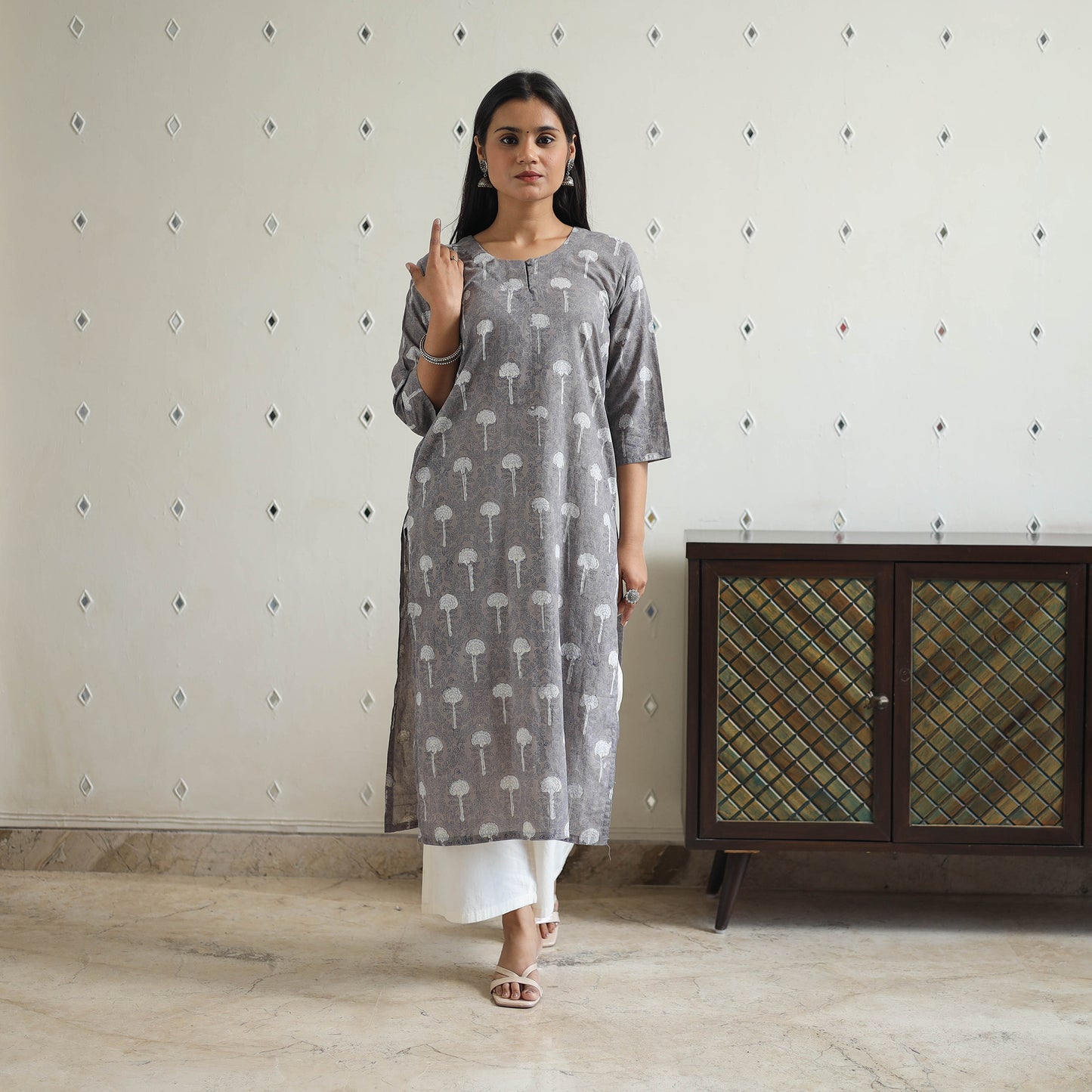 Hand Block Printed Cotton Straight Bagru Kurta 06