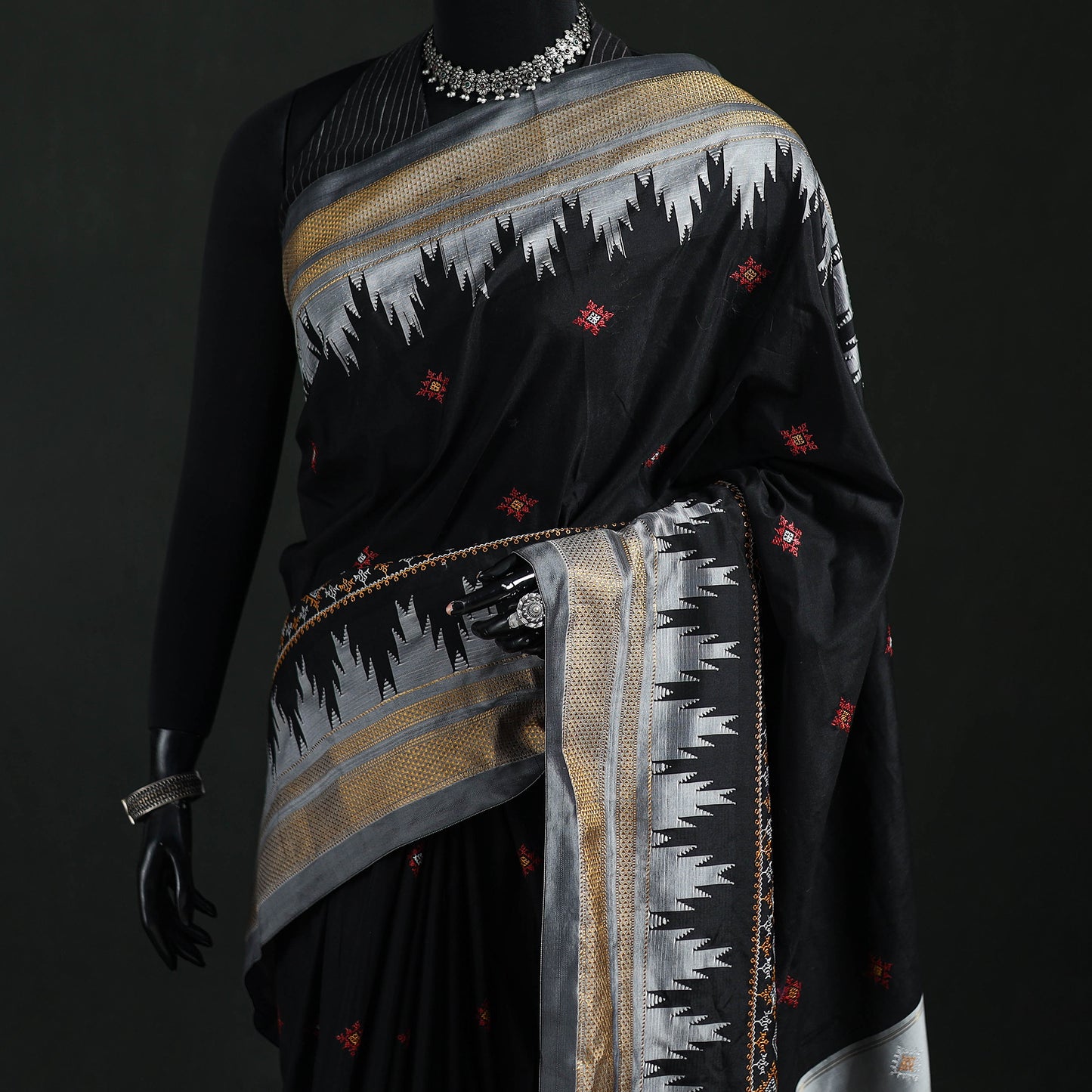 Ilkal Weave Kasuti Work Silk Cotton Zari Border Saree with Blouse Piece 15
