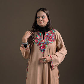 Kashmiri Aari Hand Embroidered Handwoven Merino Wool Pheran 13