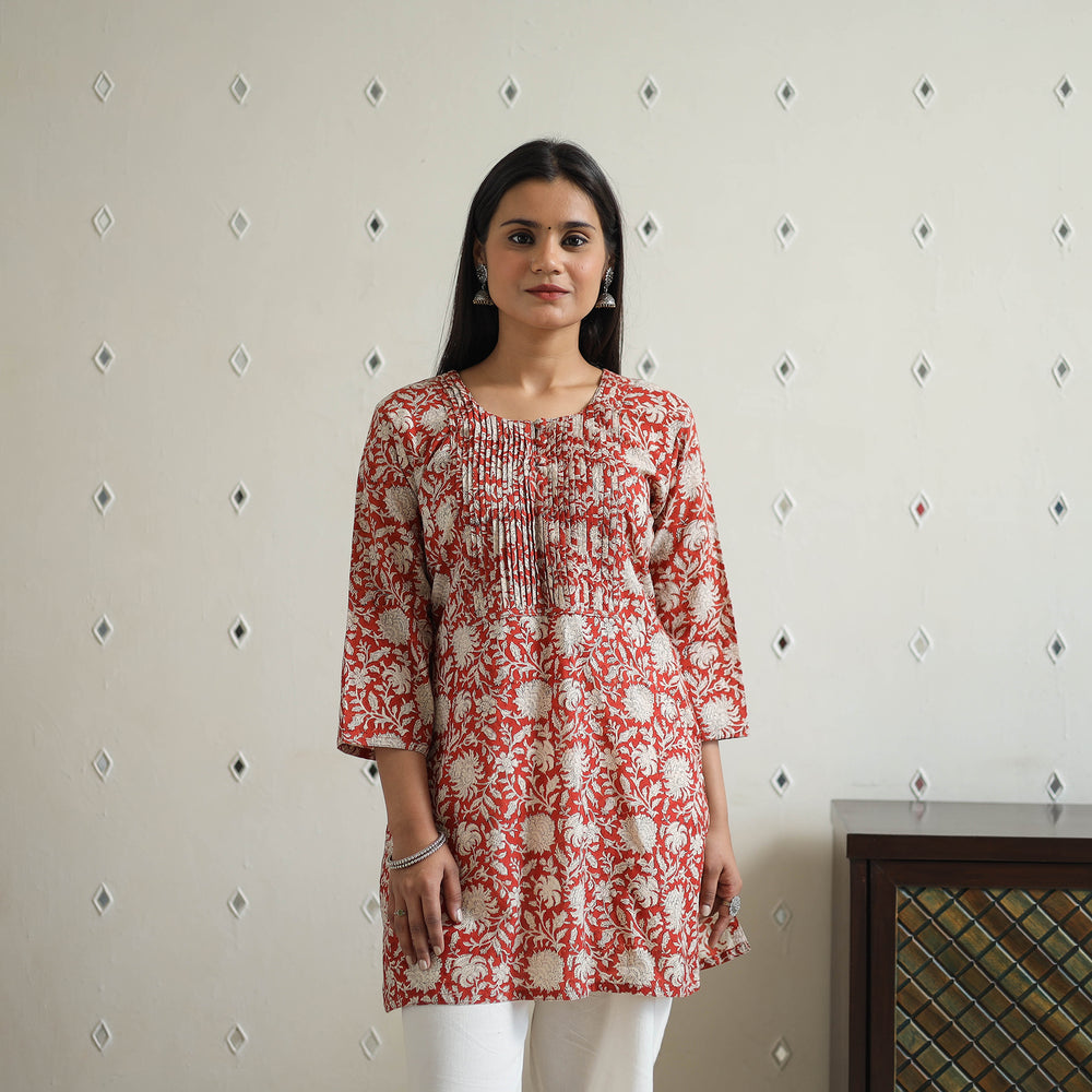 Red - Hand Block Printed Cotton Short Pintuck Bagru Kurta 13