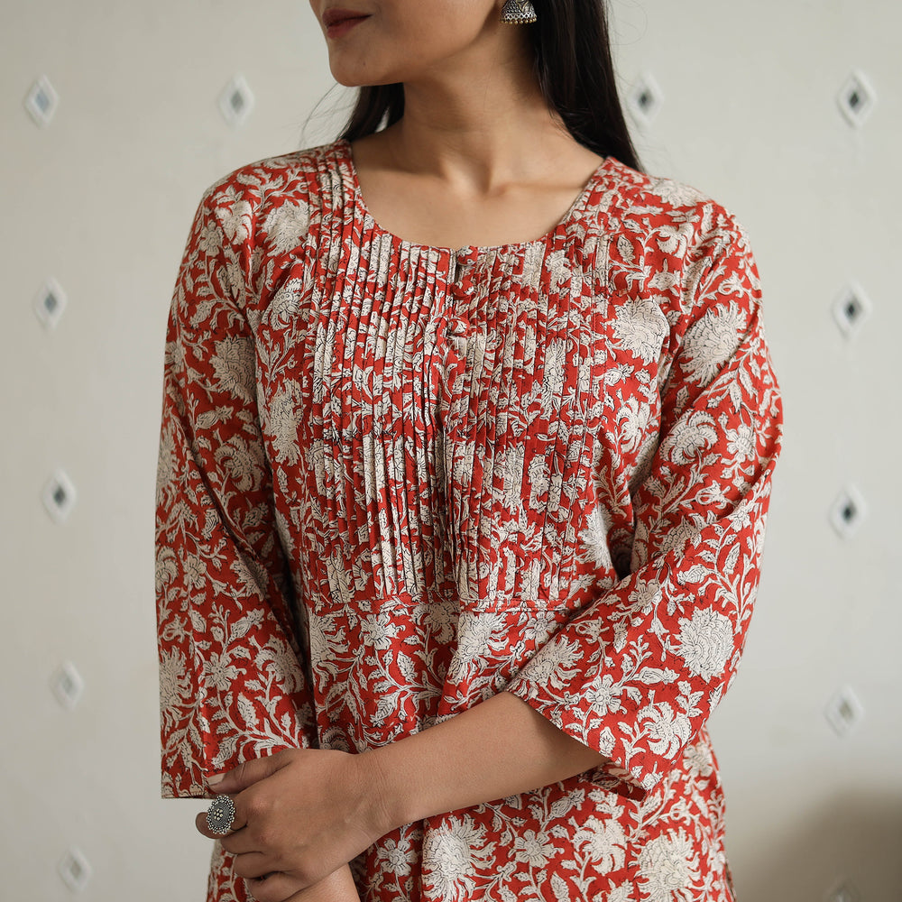 Red - Hand Block Printed Cotton Short Pintuck Bagru Kurta 13