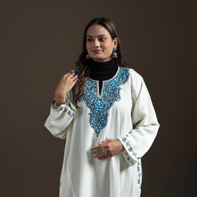 Kashmiri Sozni Hand Embroidered Handwoven Merino Wool Pheran 15