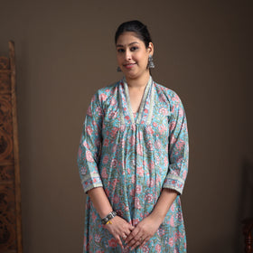Floral Sanganeri Block Print Cotton A-Line Long Kurta for Women 09
