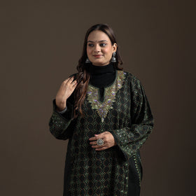 Kashmiri Heavy Sozni Hand Embroidered Handwoven Merino Wool Pheran 20
