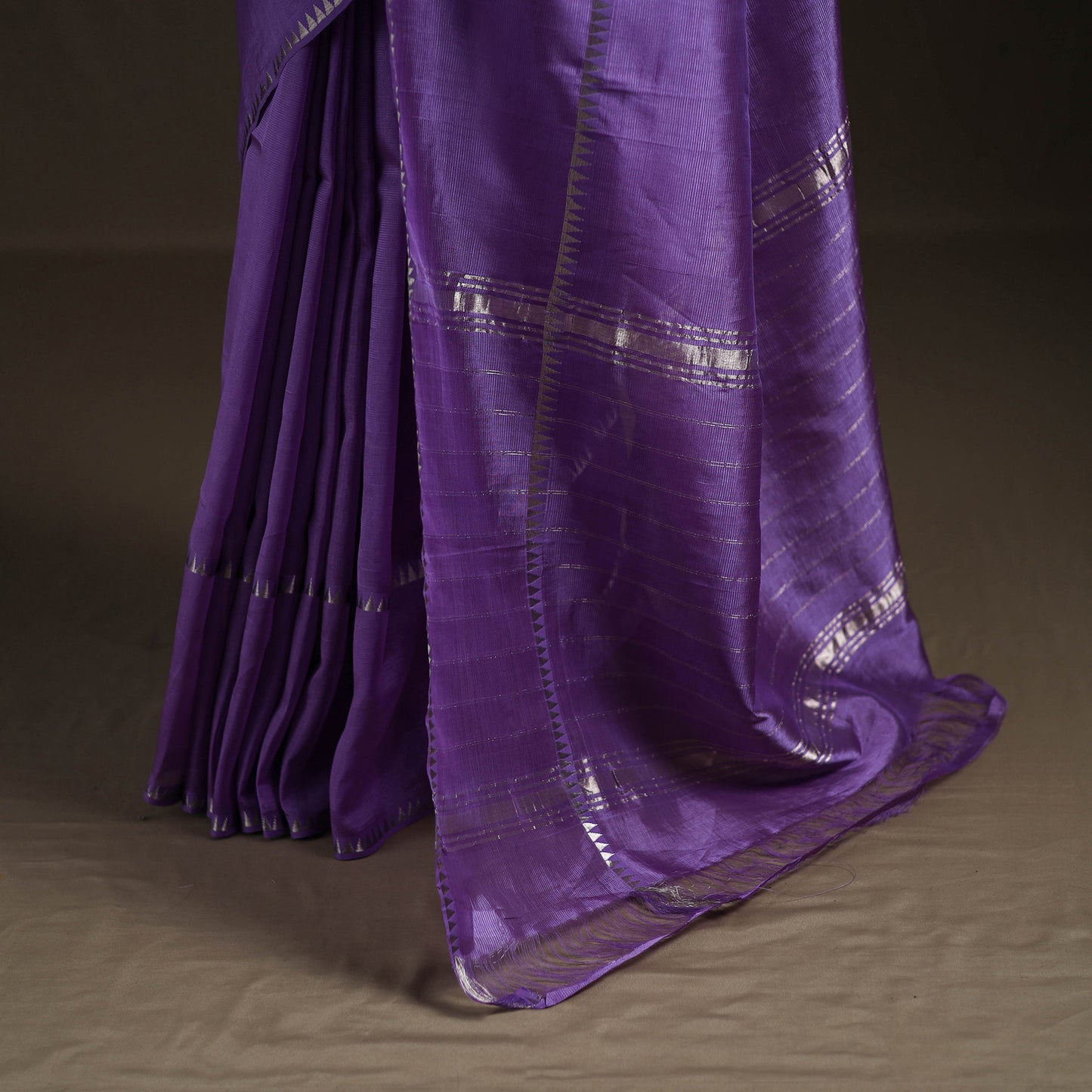 Purple - Mangalagiri Handwoven Pure Silk Pattu Saree 32