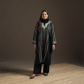 Kashmiri Heavy Sozni Hand Embroidered Handwoven Merino Wool Pheran 22