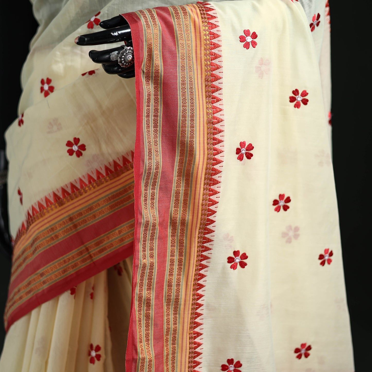 Ilkal Weave Kasuti Work Silk Cotton Zari Border Saree 28