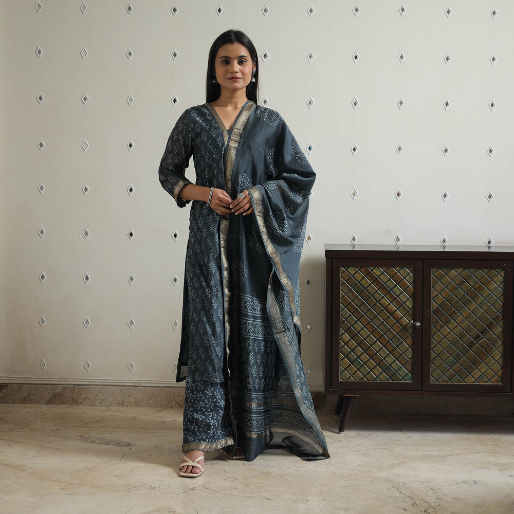 Traditional Maheshwari Silk Bagru Print Kurta Set 11